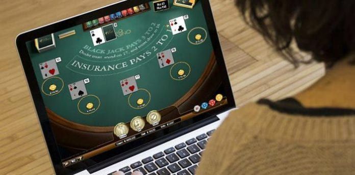 Blackjack en vivo reglas y estrategias